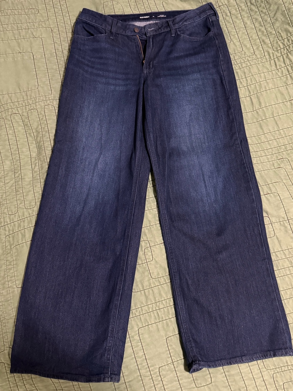 Old Navy Wide-Leg Jeans in Dark Indigo Blue
